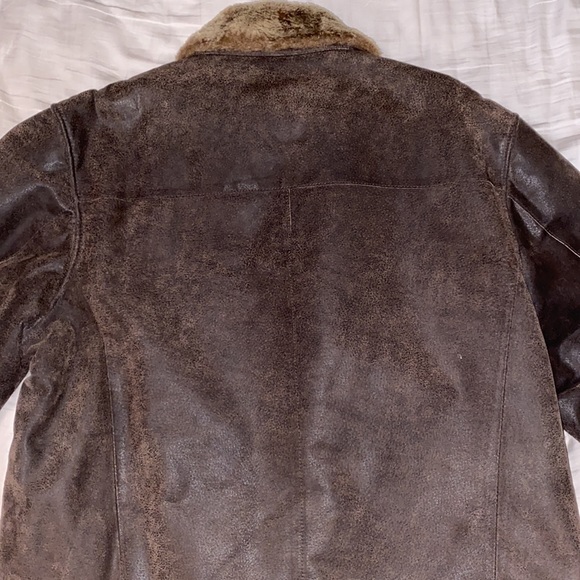 VINTAGE GENUINE LEATHER coat - Picture 8 of 9